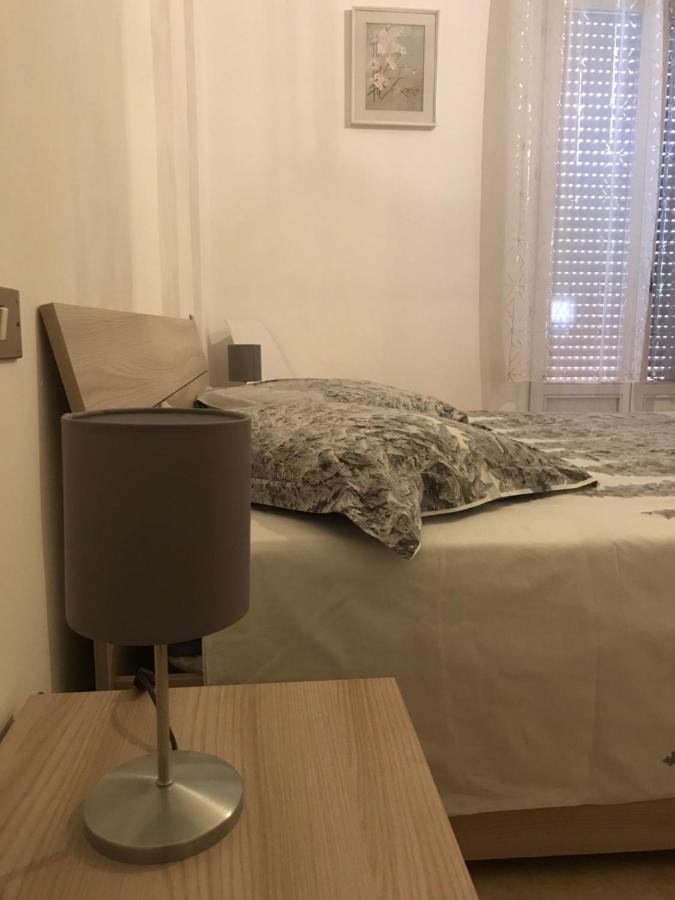 卡普里诺韦罗内塞Casa Talita公寓 外观 照片